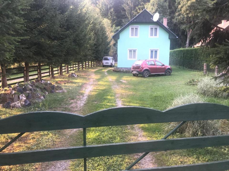Pataki Kulcsoshaz Villa Izvoare  Ngoại thất bức ảnh